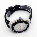 Stainless steel Man's quartz watch with silicone strap